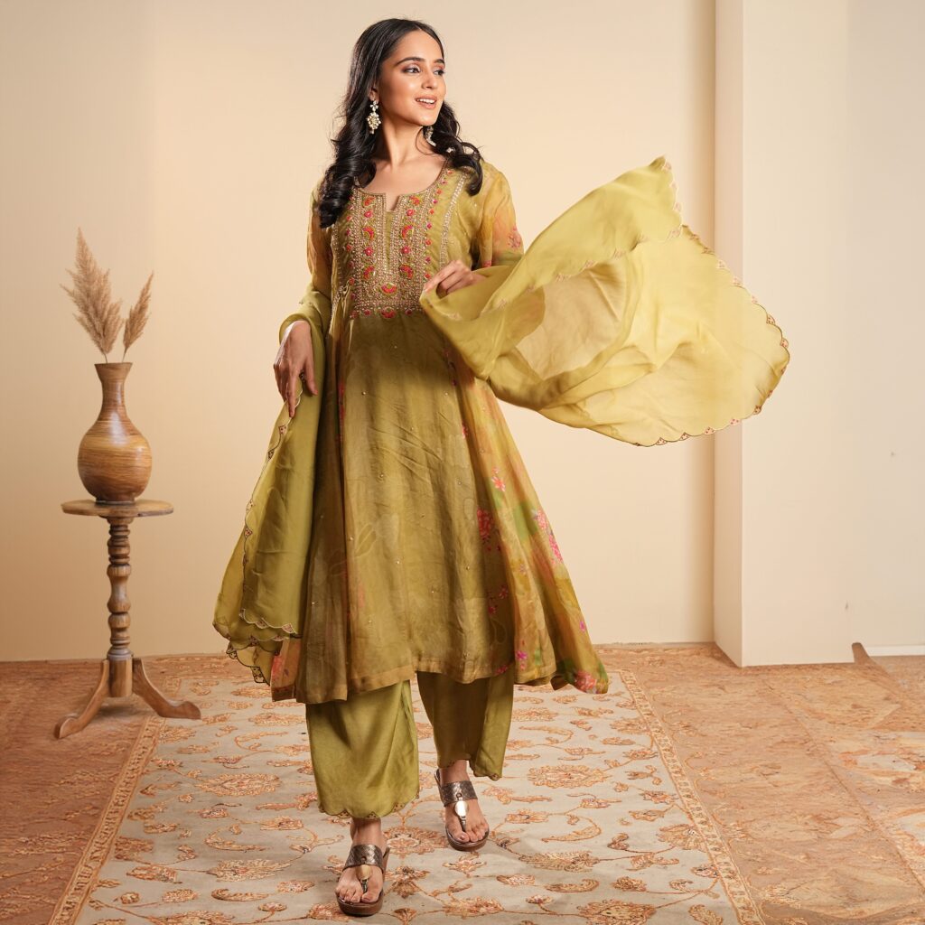 Fashion Photography, Indianwear Photography, Garment Photoshoot